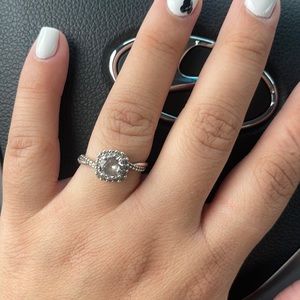 Diamond Engagement Ring 1/4 ct tw Round-cut